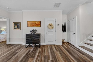 Welcome to this charming 3-bedroom, 2.5-bathroom townhome - photo 17