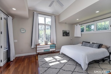 A spacious contemporary located in a resort quality setting - photo 19