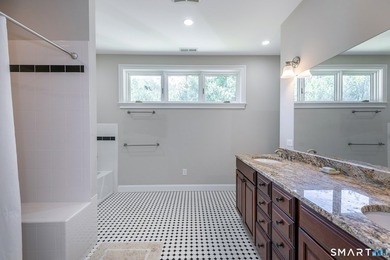 A spacious contemporary located in a resort quality setting - photo 20