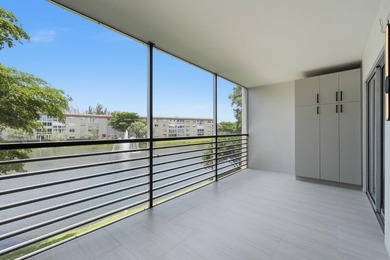 Welcome to this impeccably renovated 2-bedroom, 2-bath residence - photo 22