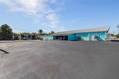 6 unit concrete block and stucco office/retail investment - photo 31