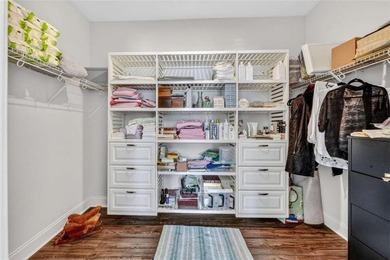 Welcome to this charming 3-bedroom, 2.5-bathroom townhome - photo 34