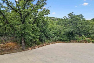 Looking for a beautiful spot to build your dream home? This lot - photo 1