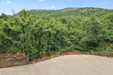 Looking for a beautiful spot to build your dream home? This lot - photo 2