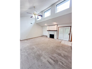 Charming home in Willow Creek Addition! This property features 3 - photo 3