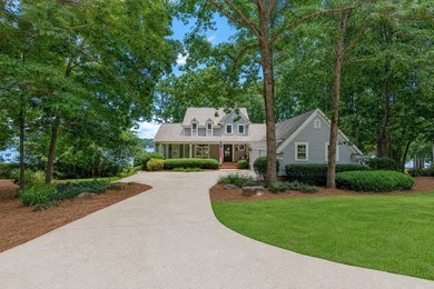 Some homes are admired. Others are unforgettable. At 109 Bulloch - photo 1