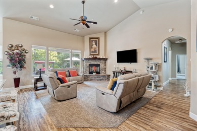 Say hello to this beautiful 4-bedroom 2-bath home located inside - photo 11
