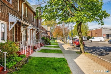 Introducing 1040 Connecticut Avenue - a newly remodeled, 2nd - photo 4