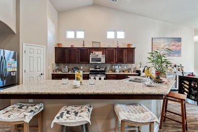 Say hello to this beautiful 4-bedroom 2-bath home located inside - photo 14