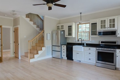 Come and visit 1 Jefferson Street in Onancock, Va. 10% reduction - photo 4