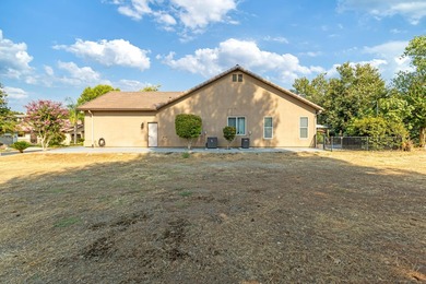 Say hello to this beautiful 4-bedroom 2-bath home located inside - photo 40