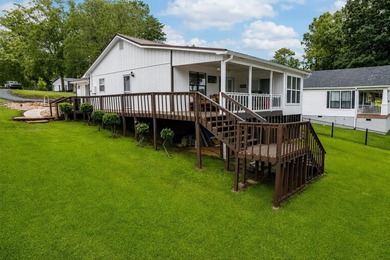 Welcome to 477 Avant Road, where classic Lake Sinclair cottage - photo 4