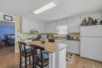 Welcome to 477 Avant Road, where classic Lake Sinclair cottage - photo 10