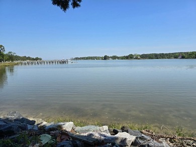 Waterfront home, once part of Governor Wise Plantation, our - photo 5