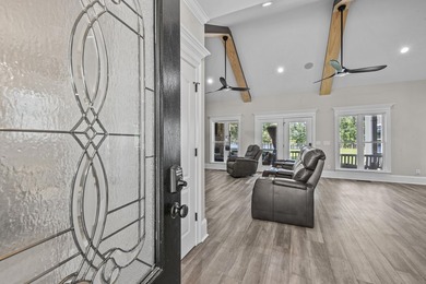 EXTRAORDINARY OPPORTUNITY TO OBTAIN OVER 4 ACRES OF PRIME LEVEL - photo 10
