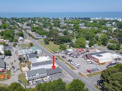 Commercial building at the entrance to Cape Charles. Great - photo 5