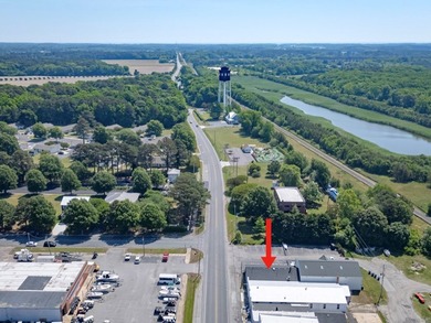 Commercial building at the entrance to Cape Charles. Great - photo 10