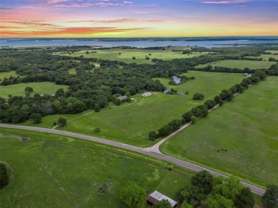 Lake Home For Sale in Telephone, Texas