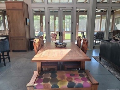 LAKE EUFAULA PARADISE AWAITS! This extraordinary custom - photo 37