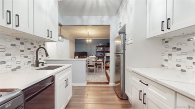 Welcome home to this charming Jr 4, 2-bedroom residence offering - photo 10