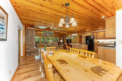 Quality-built and exceptionally maintained, this 3-bedroom - photo 13