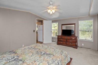 Discover the perfect getaway with this 3 bedroom, 2 bathroom - photo 16