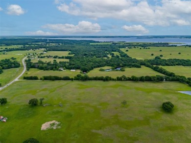 Lake Acreage For Sale in Telephone, Texas