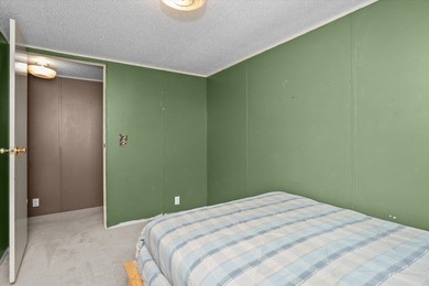 Discover the perfect getaway with this 3 bedroom, 2 bathroom - photo 22