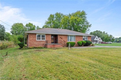 Lake Home Sale Pending in Lorain, Ohio