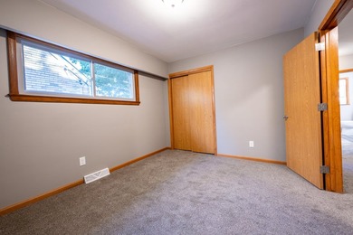 Just Listed in South Milwaukee! Fall in love with this - photo 9