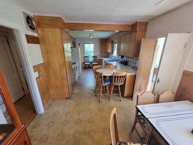 Welcome to this solidly built 4-bedroom Cape offering 1,814 sq - photo 2
