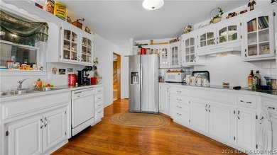 This doesn't come along every day!--unique opportunity to own 1 - photo 12