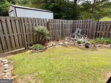 Welcome to 250 Taylor Court in Chadwick Place, a great 2 Story - photo 2