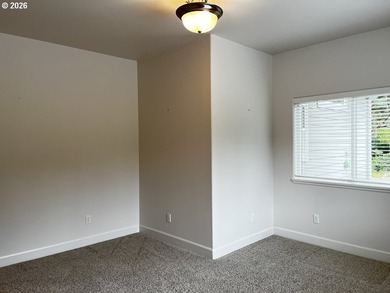 Welcome to this beautifully maintained 3-bedroom, 2.5-bath home - photo 27