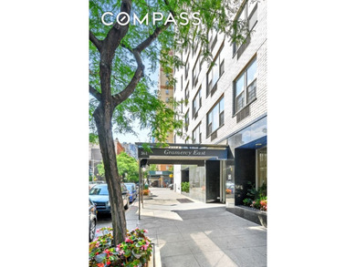 This inviting Gramercy studio presents a wonderful opportunity - photo 7