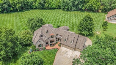 Smithville Lake Home For Sale in Smithville Missouri