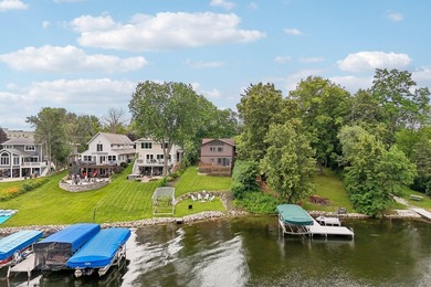 Discover your own slice of lake life on sought after Little - photo 2