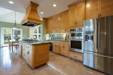 You'll love this pristine custom home in Uppaway Estates, a - photo 11