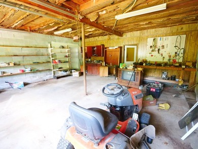 Quality home on acreage. This brick home sits on a fantastic - photo 11
