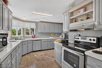 BACK ON THE MARKET AND DID NOT FAIL A HOME INSPECTION!!! THIS - photo 12