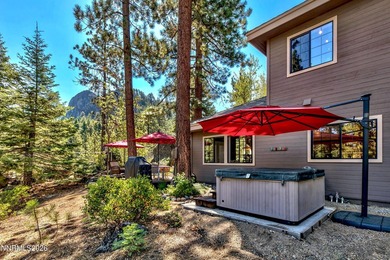 You'll love this pristine custom home in Uppaway Estates, a - photo 18