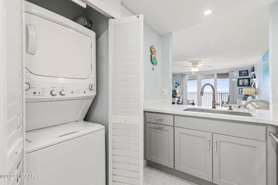 Oceanfront Luxury Condo with Spectacular Views! Step into this - photo 22