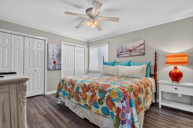 Lake Hamilton living has never been easier! Welcome to the gated - photo 23