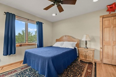 Meticulously maintained and move-in ready, this 6-bedroom - photo 24