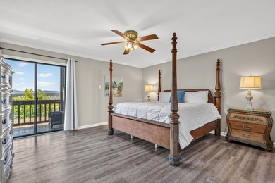 Lake Hamilton living has never been easier! Welcome to the gated - photo 26