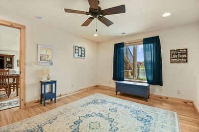 Meticulously maintained and move-in ready, this 6-bedroom - photo 28