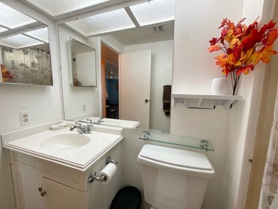 Motivated seller!!! Welcome to this charming two-bedroom - photo 31