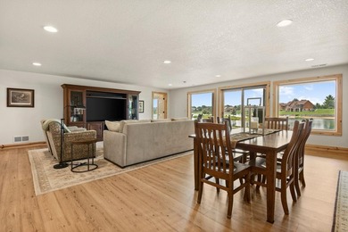 Meticulously maintained and move-in ready, this 6-bedroom - photo 31