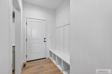 This stunning custom modern ranch style home features 4 bedrooms - photo 34