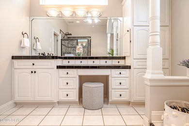 PRICE IMPROVEMENT!!! OWNER FINANCING AVAILABLE!! This beautiful - photo 37